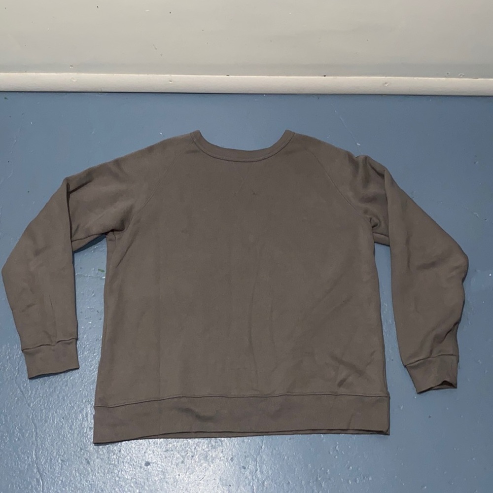 **SOLD** Zara Grey Crew Neck Long Sleeve. Size L. Worn and washed